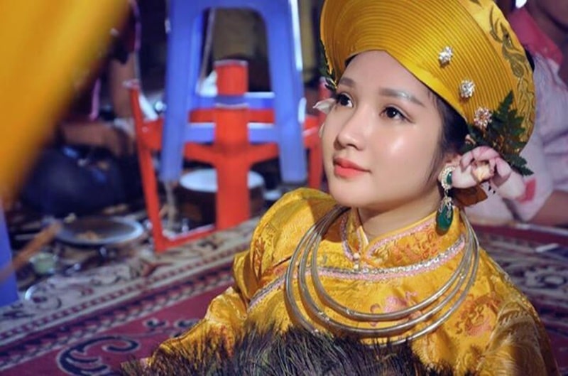 Xin Số Đề 13 Lên đồng xin số